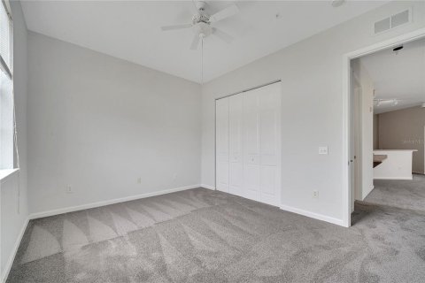 Condo in Davenport, Florida, 3 bedrooms  № 1390853 - photo 11