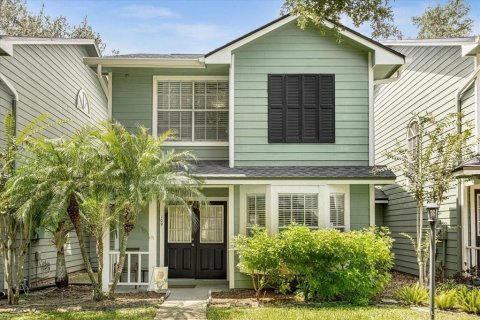 Condominio en venta en Orlando, Florida, 2 dormitorios, 117.06 m2 № 551853 - foto 2