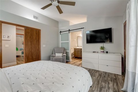 Condominio en venta en Orlando, Florida, 2 dormitorios, 117.06 m2 № 551853 - foto 27