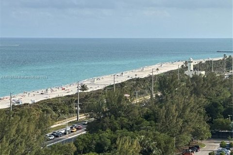 Copropriété à vendre à Sunny Isles Beach, Floride: 1 chambre, 92.07 m2 № 1237649 - photo 5