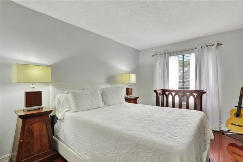 Touwnhouse à vendre à Deerfield Beach, Floride: 2 chambres, 127.46 m2 № 1217486 - photo 19