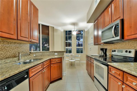 Condo in Aventura, Florida, 2 bedrooms  № 1206111 - photo 6