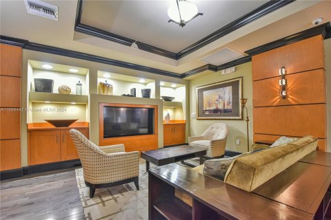 Condo in Aventura, Florida, 2 bedrooms  № 1206111 - photo 17