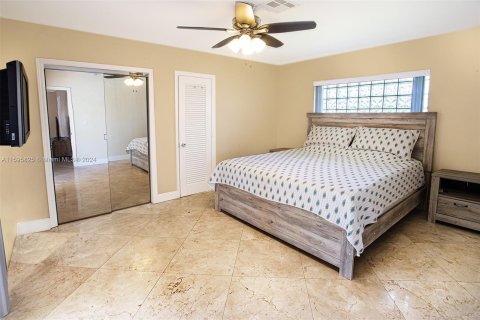 Villa ou maison à vendre à Pompano Beach, Floride: 3 chambres, 154.68 m2 № 1206109 - photo 11