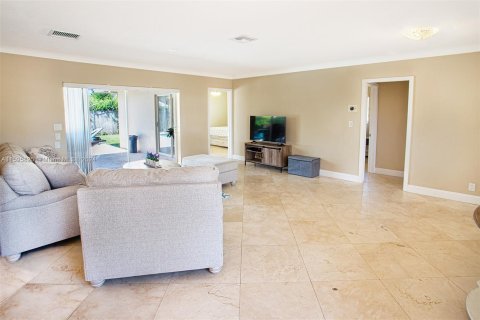 Villa ou maison à vendre à Pompano Beach, Floride: 3 chambres, 154.68 m2 № 1206109 - photo 8