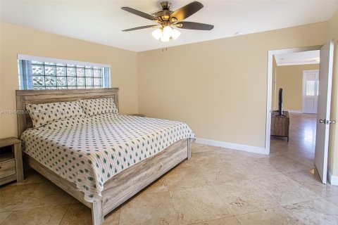Villa ou maison à vendre à Pompano Beach, Floride: 3 chambres, 154.68 m2 № 1206109 - photo 13