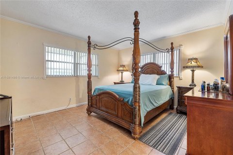 Condo in Lauderhill, Florida, 2 bedrooms  № 1184837 - photo 18