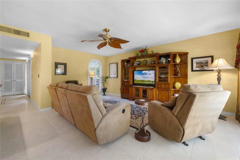 Condominio en venta en Orlando, Florida, 2 dormitorios, 164.62 m2 № 824478 - foto 6