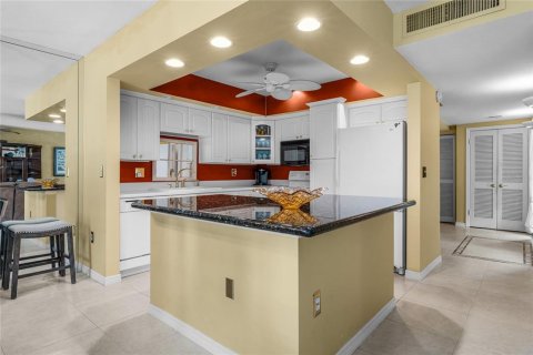 Condominio en venta en Orlando, Florida, 2 dormitorios, 164.62 m2 № 824478 - foto 12