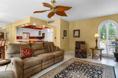 Condominio en venta en Orlando, Florida, 2 dormitorios, 164.62 m2 № 824478 - foto 5