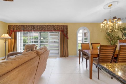 Condominio en venta en Orlando, Florida, 2 dormitorios, 164.62 m2 № 824478 - foto 8