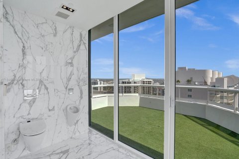 Copropriété à vendre à Aventura, Floride: 4 chambres, 359.72 m2 № 1239365 - photo 14