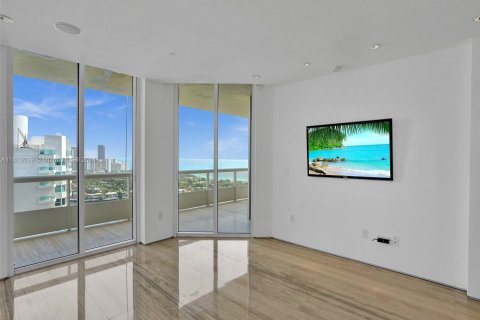 Copropriété à vendre à Aventura, Floride: 4 chambres, 359.72 m2 № 1239365 - photo 18