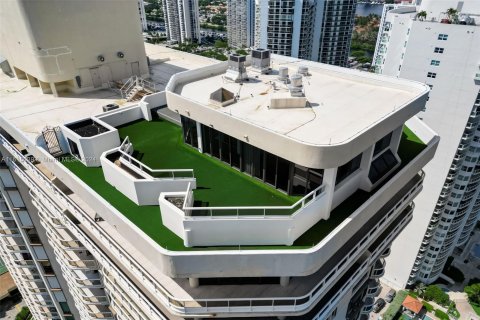 Condominio en venta en Aventura, Florida, 4 dormitorios, 359.72 m2 № 1239365 - foto 25