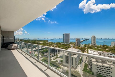 Condominio en venta en Miami, Florida, 2 dormitorios, 109.72 m2 № 1239420 - foto 25