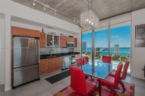 Condo in Miami, Florida, 2 bedrooms  № 1239420 - photo 5