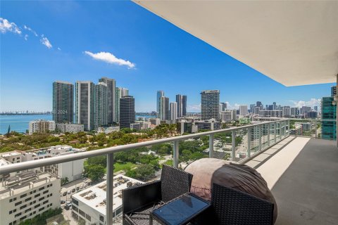 Condo in Miami, Florida, 2 bedrooms  № 1239420 - photo 26