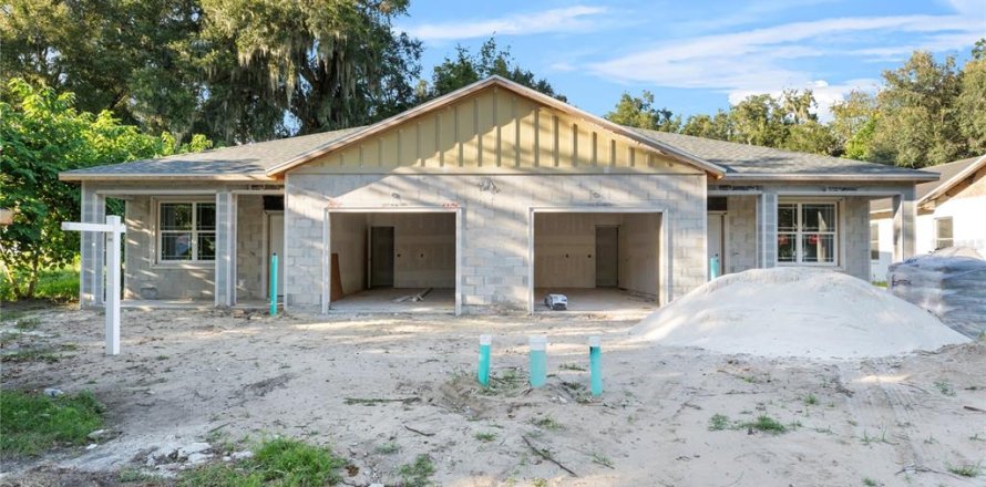 Propiedad comercial en Bartow, Florida 6 dormitorios, 245.82 m2 № 1398533