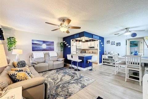 Copropriété à vendre à New Port Richey, Floride: 1 chambre, 72.37 m2 № 1278796 - photo 29