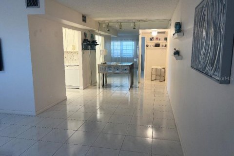 Condominio en venta en Boca Raton, Florida, 1 dormitorio, 74.41 m2 № 1256172 - foto 9