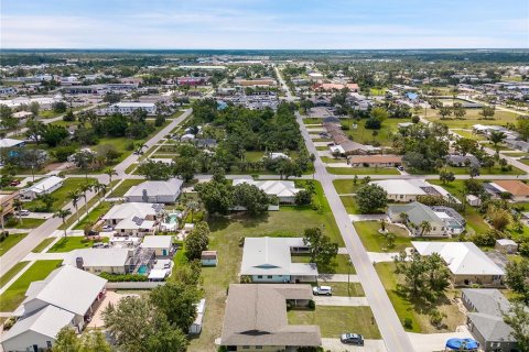 Купить земельный участок в Пунта-Горда, Флорида № 535110 - фото 7