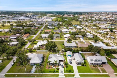 Купить земельный участок в Пунта-Горда, Флорида № 535110 - фото 6
