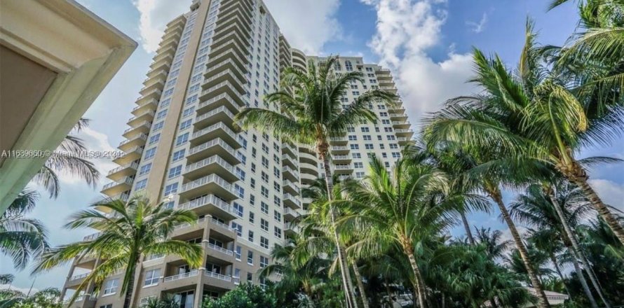 Condo in Aventura, Florida, 2 bedrooms  № 1319104