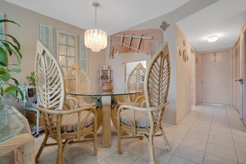 Copropriété à vendre à Sunrise, Floride: 2 chambres, 78.97 m2 № 1172908 - photo 17