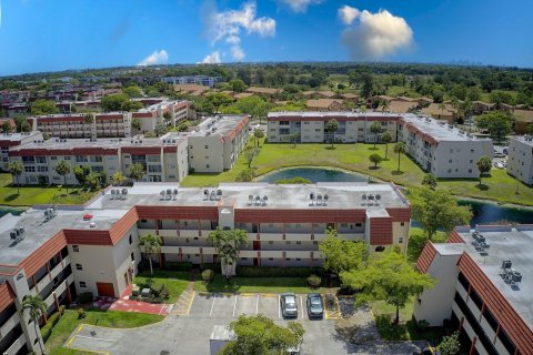 Condo in Sunrise, Florida, 2 bedrooms  № 1172908 - photo 21