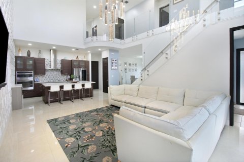 House in Miami, Florida 5 bedrooms, 282.89 sq.m. № 948921 - photo 16