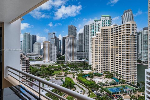 Condo in Miami, Florida, 1 bedroom  № 1398222 - photo 9