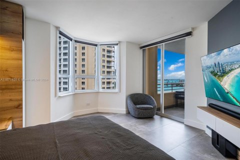 Condo in Miami, Florida, 1 bedroom  № 1398222 - photo 13