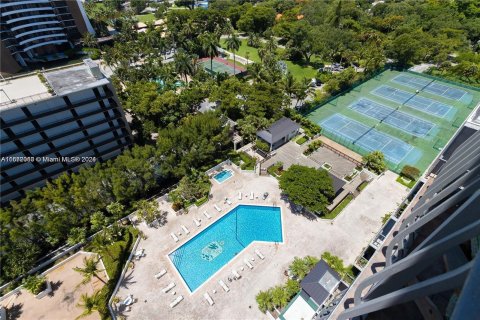 Condo in Miami, Florida, 2 bedrooms  № 1398224 - photo 8