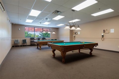 Copropriété à louer à Pembroke Pines, Floride: 2 chambres, 108.7 m2 № 1345456 - photo 27