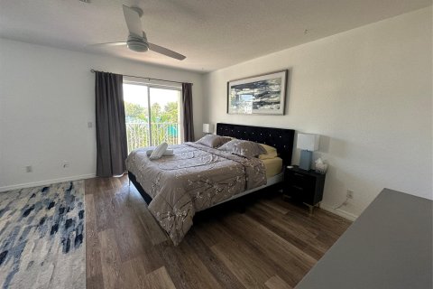 Adosado en venta en Pompano Beach, Florida, 2 dormitorios, 136.01 m2 № 1011644 - foto 14
