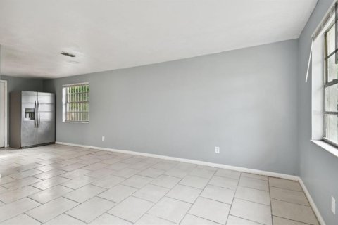 Immobilier commercial à vendre à Tampa, Floride: 130.43 m2 № 1302317 - photo 21