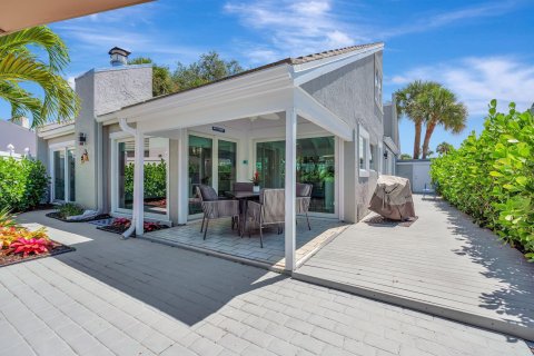 Villa ou maison à vendre à Jupiter, Floride: 2 chambres, 144.37 m2 № 1160398 - photo 12