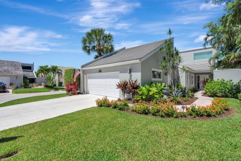 Villa ou maison à vendre à Jupiter, Floride: 2 chambres, 144.37 m2 № 1160398 - photo 2