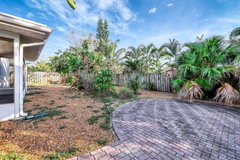 Casa en venta en Stuart, Florida, 2 dormitorios, 124.77 m2 № 976772 - foto 7