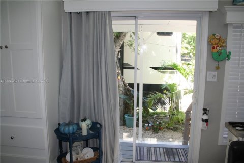 Casa en venta en Key Largo, Florida, 2 dormitorios, 33.44 m2 № 835770 - foto 12