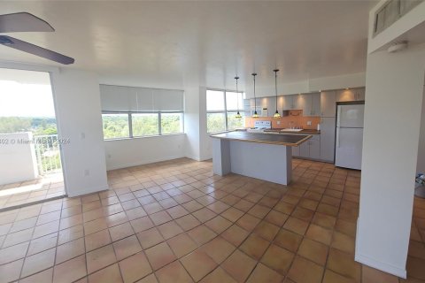 Condominio en venta en Miami, Florida, 2 dormitorios, 113.53 m2 № 1355420 - foto 15