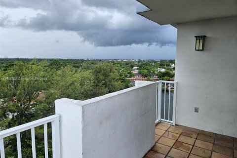 Condominio en venta en Miami, Florida, 2 dormitorios, 113.53 m2 № 1355420 - foto 6