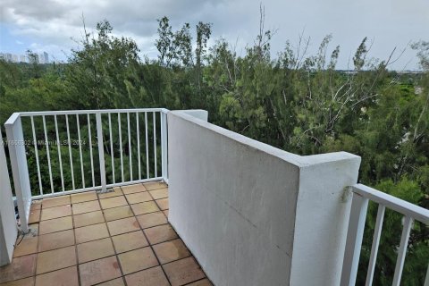 Condominio en venta en Miami, Florida, 2 dormitorios, 113.53 m2 № 1355420 - foto 5