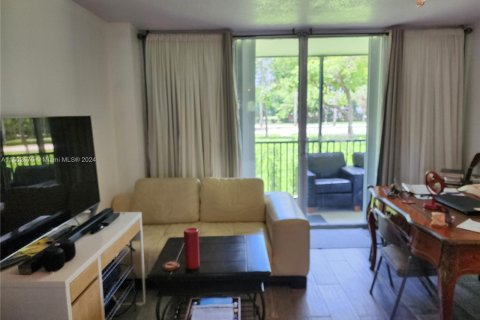 Condo in Aventura, Florida, 1 bedroom  № 1220979 - photo 11