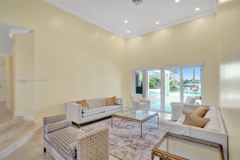 Casa en venta en Davie, Florida, 4 dormitorios, 427.35 m2 № 929234 - foto 17