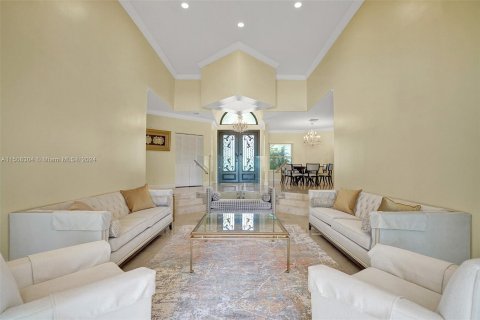 Villa ou maison à vendre à Davie, Floride: 4 chambres, 427.35 m2 № 929234 - photo 20