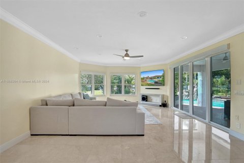 Casa en venta en Davie, Florida, 4 dormitorios, 427.35 m2 № 929234 - foto 30