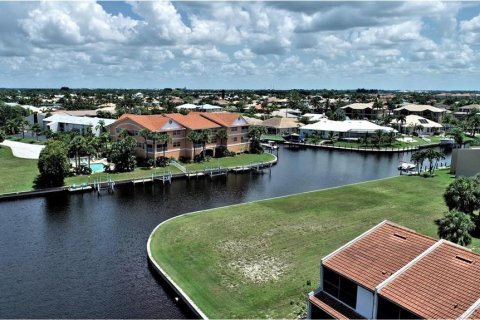 Terrain à vendre à Punta Gorda, Floride № 881387 - photo 4