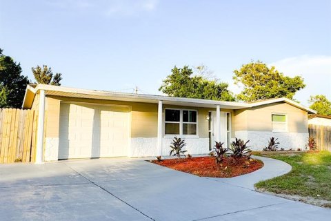 Villa ou maison à vendre à Hudson, Floride: 3 chambres, 103.86 m2 № 1347282 - photo 2