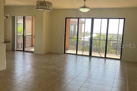 Copropriété à louer à Punta Gorda, Floride: 2 chambres, 167.5 m2 № 1350294 - photo 7